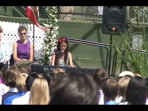 Katherine Ho singing Imagine (John Lennon)