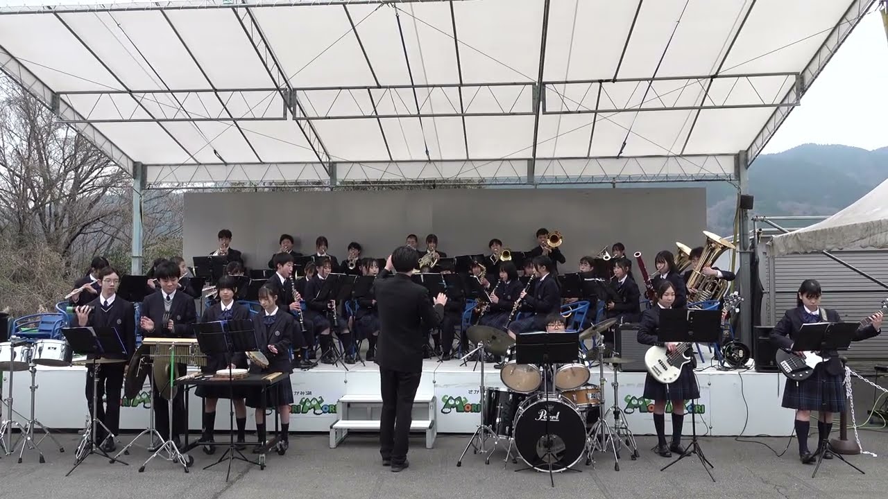 東海大学附属相模高校中等部 吹奏楽部「ワタリドリ」