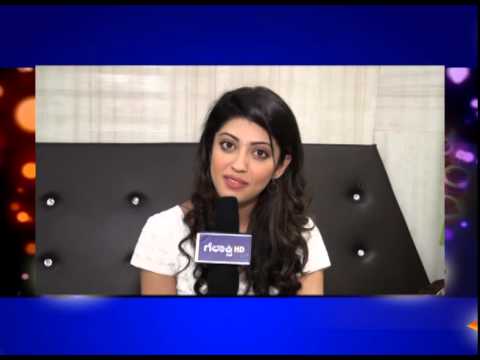 Galaxy HD Pranitha Deepavali Wishes