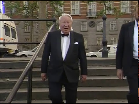 Ted Heath | Birthday Party | River Thames | Prime Minister | Conservative | TN-91-100-021