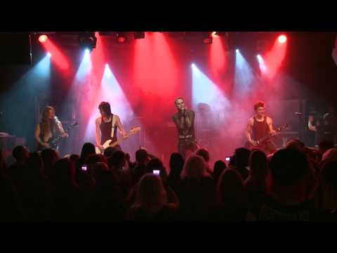 Heroes by Mama Trash All Star Band 2013 at Trash Fest VI