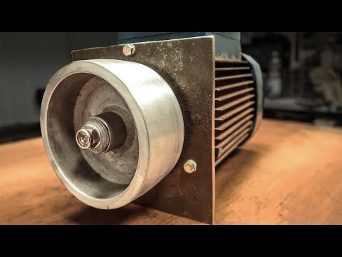 From Broken Pump To Belt Grinder Motor | Making A Drive Wheel WITHOUT Lathe