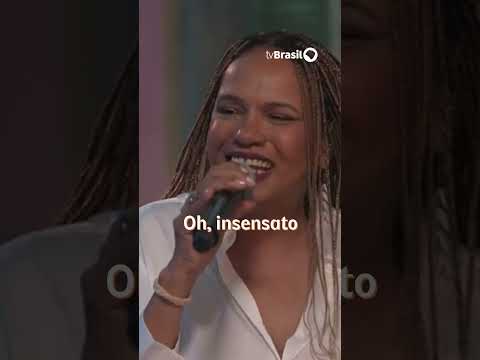 Teresa Cristina interpreta 