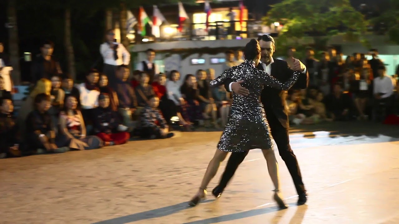 Korea Island Tango Festival (2015/09/12) #04 Alejandro Aquino y Natalia Hills