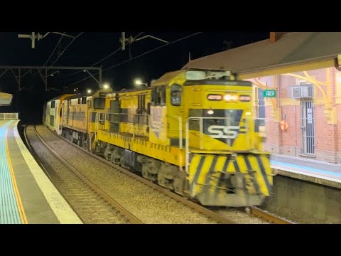 Southern Shorthaul Railroad’s 4910 and 44206 passing Ourimbah NSW hauling a M Set Train - 13/11/2022