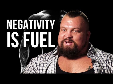 ポジティブであることの重要性：どのようにエディホールは否定性を扱う＆彼に力を与えるためにそれを使用しています。 (THE IMPORTANCE OF BEING POSITIVE: How Eddie Hall Deals With Negativity & Uses It To Empower Him)