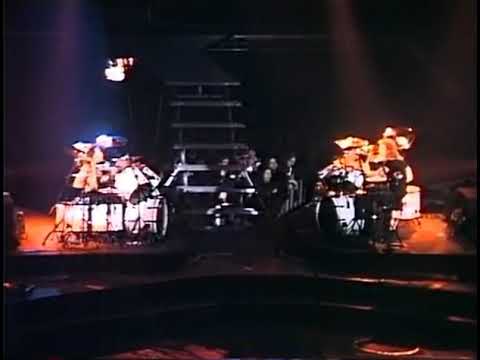 Metallica - Lars Ulrich vs James Hetfield, Drum Battle, Live [1991.11.15] Toronto, ON, Canada