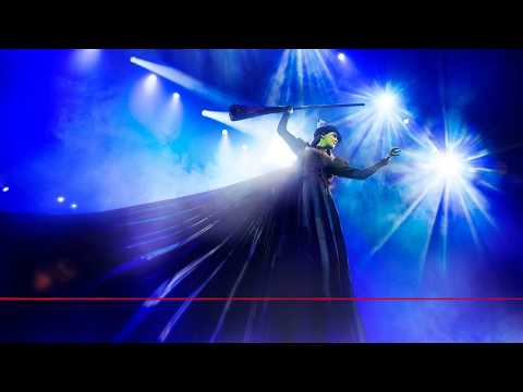 Alice Fearn and Sophie Evans Last Performance in Wicked