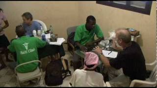 preview picture of video 'Haiti Clinic: General Practice Inside'