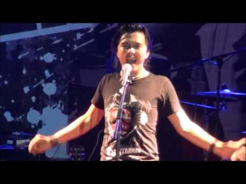 Locked Out Of Heaven - Alex Rudiart (Live Cover)