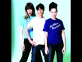 Le Tigre - TGIF - Feminist Sweepstakes (lyrics)