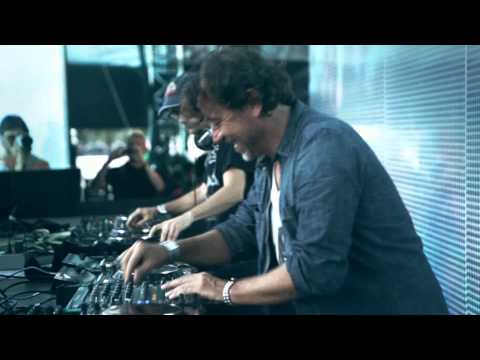 Benny Benassi  feat. Gary Go - Close to Me