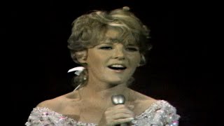 Petula Clark &quot;C&#39;est ma chanson/This Is My Song&quot; on The Ed Sullivan Show