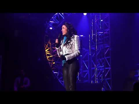 Arielle Jacobs Palace Walls