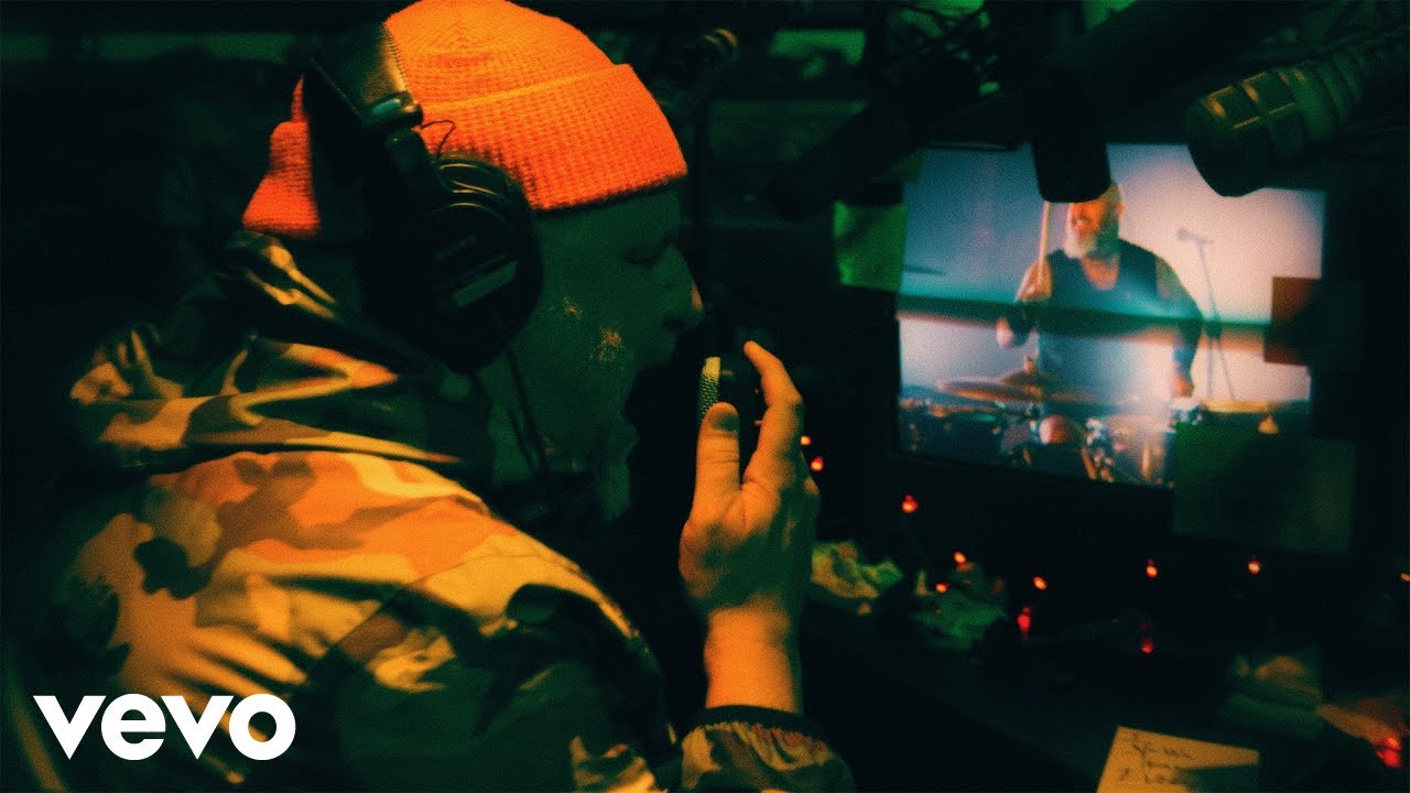 Paradise Slaves - Dreamers (Official Video) - YouTube