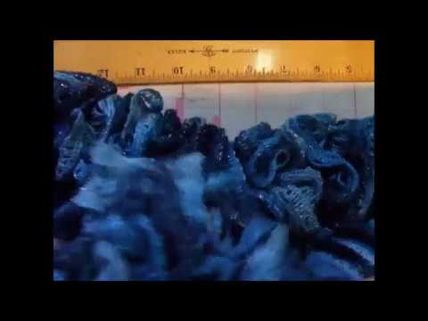 Sashay Ruffle Scarf - easy crochet tutorial