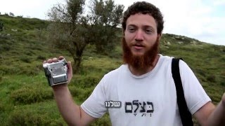 צבר - כשהמציאות דוקרת | גב ללוחמים (צבר - כשהמציאות דוקרת) - התמונה מוצגת ישירות מתוך אתר האינטרנט יוטיוב. זכויות היוצרים בתמונה שייכות ליוצרה. קישור קרדיט למקור התוכן נמצא בתוך דף הסרטון