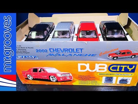Welly and Jada Toys 1:24 Chevy Avalanche Diecast Collectibles With Opening Features!