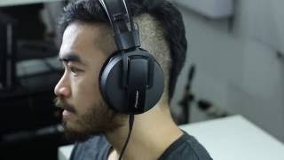 Video thumbnail for Pioneer HRM-7 Headphones Talkthrough Video by Digital DJ Tips