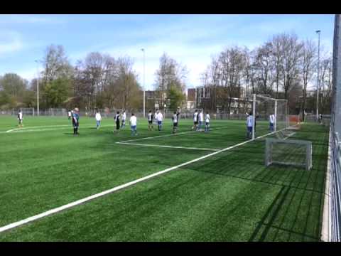 VUC D2 (za) vs. DWO D3 (za) 27-4-2013 12:40