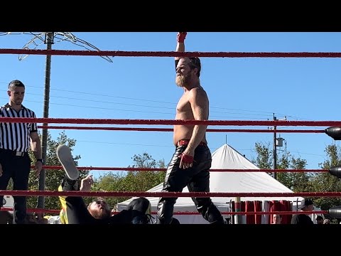 CWE Live in The Lilac Resort - Tyler James vs Sammy Peppers