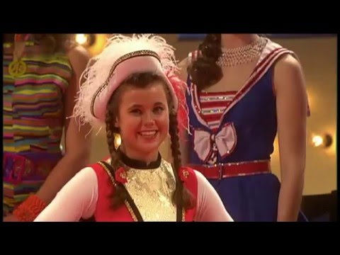 Sophia Gross - Tanzmariechen bei hessische Weiberfastnacht 2016