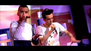 BIGFLO ET OLI en LIVE avec &quot;Gangsta&quot; - C à Vous - 07/12/2015