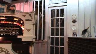 Video thumbnail for A Fantastic Robert Morton theatre organ!! by burnleyize cook