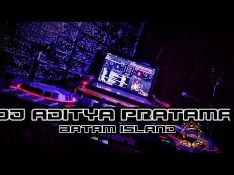 Aditya pratama™ •Dj Terbaru di bulan september 2021 | City On Lockdown (feat. Juicy J & Lil Debbie)