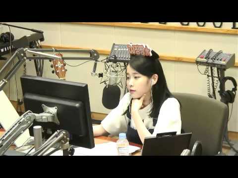 라디오 방송 중에 연애하는 아이유인나