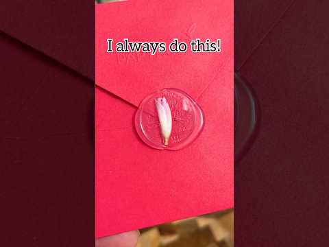 Use hot glue and coins to make beautiful handmade envelope stamps! #letters #Christmas #giftideas