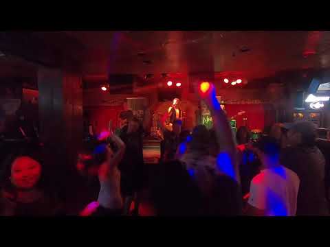 Zero to Ninety covers The Middle, Counting Blue Cars and Inside Out (Live)