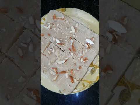 Suji burfi Recipe on my Channel Subscribe for more videos #youtubeshorts #foodmedia #yummy #tasty