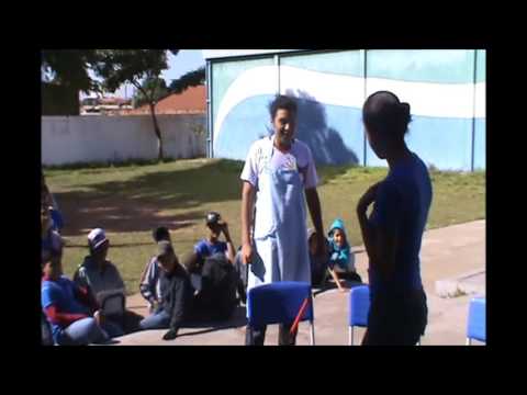 Teatro Dia Das Mães, O Avental 3ºA