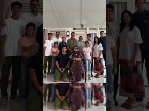 Nostalgia ke masa lalu sambil ngikutin trend yang ada di media sosial. Gimana mirip gak?