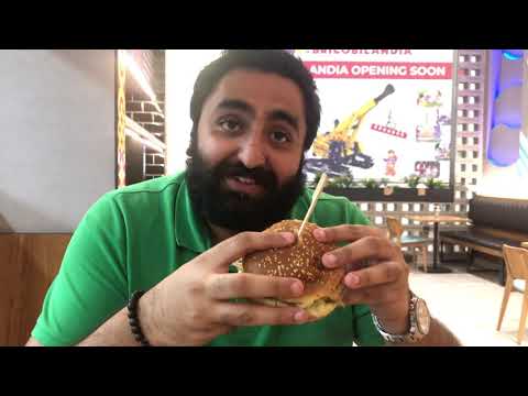 Hambúrgueres australianos em Dubai depois de 10 anos!!! Tempos nostálgicos |#ThemForkBuddies
