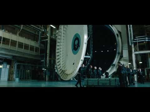 Transformers: Dark of the Moon (Official Trailer)