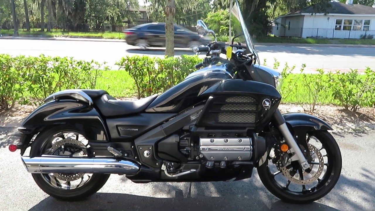 Honda valkyrie вес