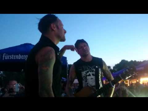 Donots Hansaring 2:10 Uhr Konstanz 27.6.2015  #BeklopptestesKonzertAllerZeiten