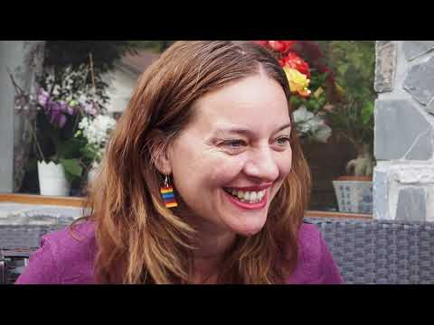 153. VREAU SA FIU FERICITA, NU SA AM DREPTATE