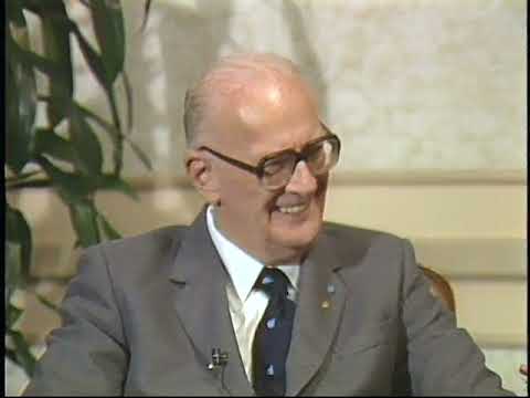 Arthur C. Clarke interview for 2010: The Year We Make Contact (1984)