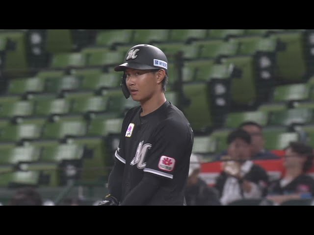 【ファーム】逆方向へ弾き返す!! マリーンズ・藤原恭大 同点のタイムリーヒット!! 2024年6月21日 埼玉西武ライオンズ 対 千葉ロッテマリーンズ