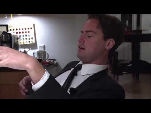 Mads Holger - Jeg gider ikke være folkelig