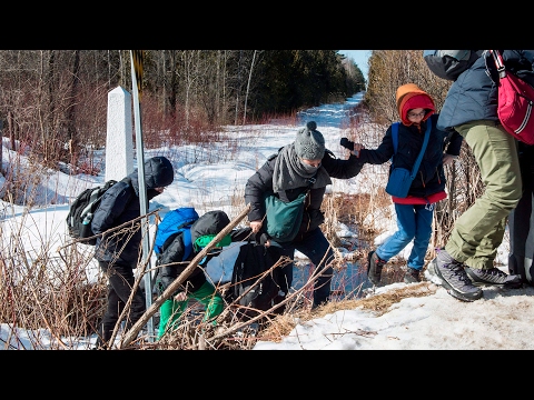 Government faces pressure to stop illegal border crossings | Your Morning