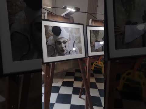 Muestra Fotografica en Villa Elisa Entre Rios, Argentina .( El silencio del Pierrot) #live
