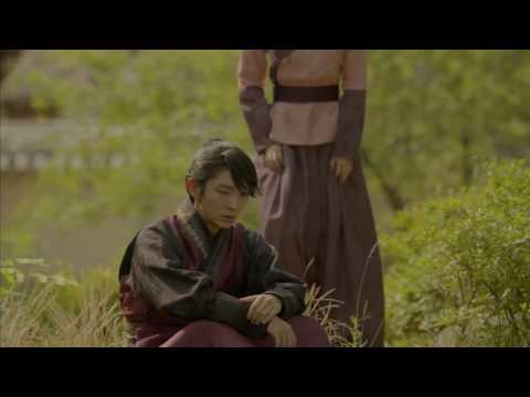 Moon Lover ep13 Ending_ Haesoo hug Wangso