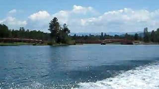preview picture of video 'Water Skiing on Lake Pend Oreille, shores of Dover Bay Resort -1'