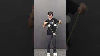 Download lagu [IMPOSSIBLE] Do Soloham with 3 yo-yos #yoyo #shorts mp3