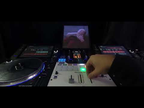 Pioneer DJ DJM-S11 Tips & Tricks -  Smooth Blends with the Kill FX.