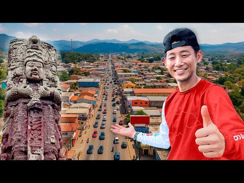 Walking the streets of Honduras | La Entrada de Copan